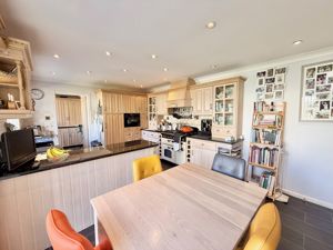 Photo 23- click for photo gallery